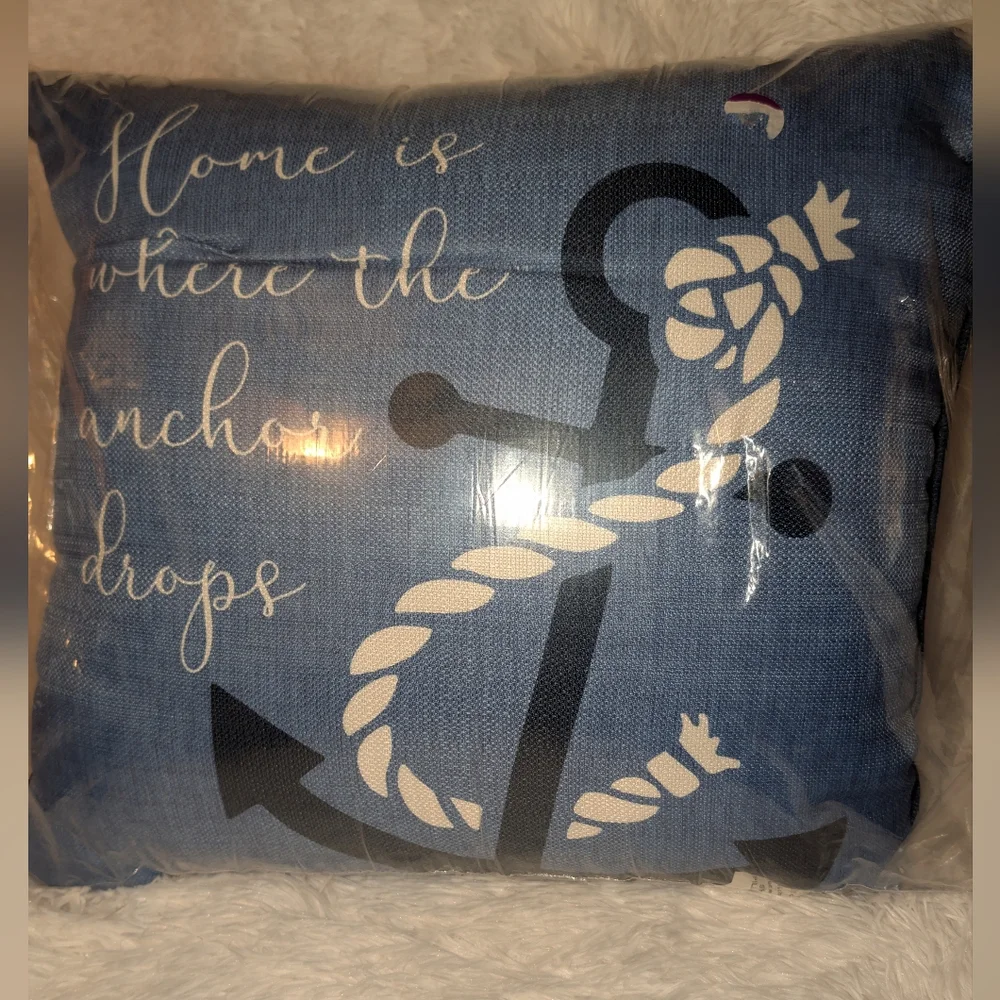 Coastal Theme Quilt with Shams Full/Queen With Bonus Pillow Blue White NIP - Picture 9 of 11